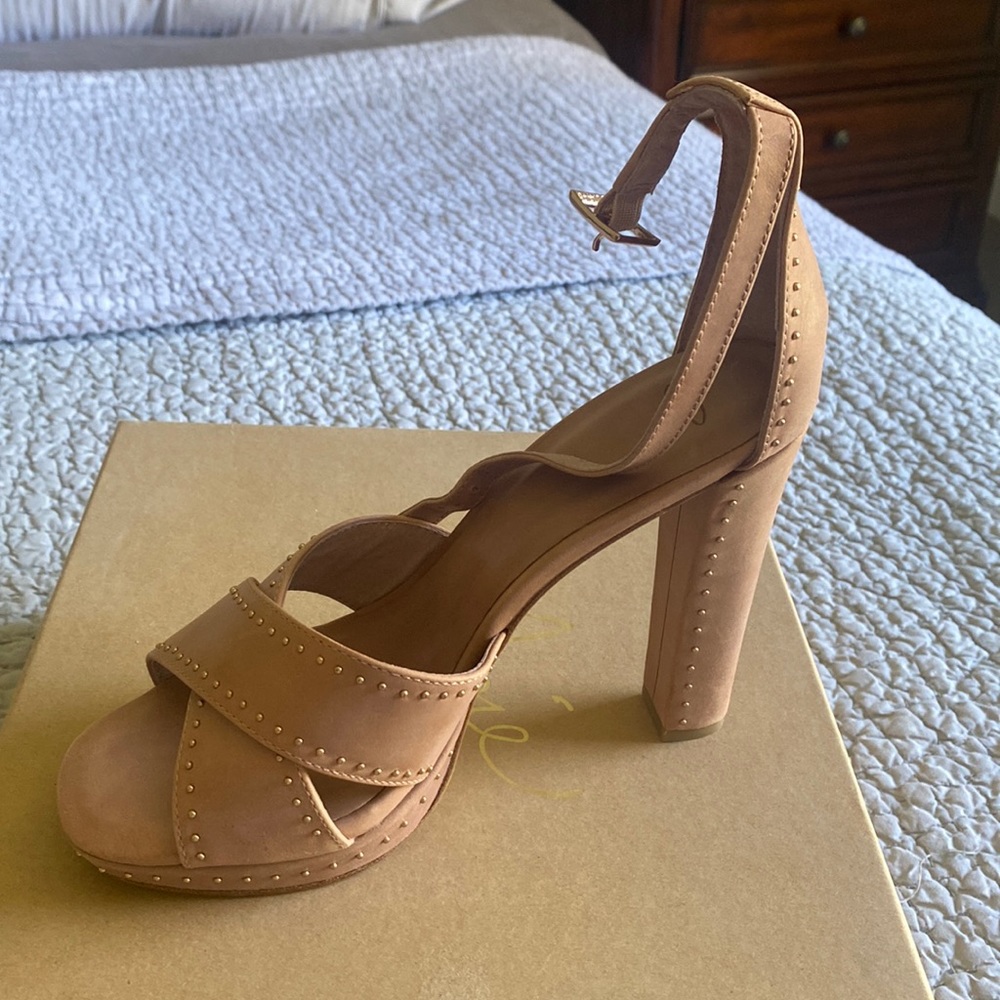 Joie heels